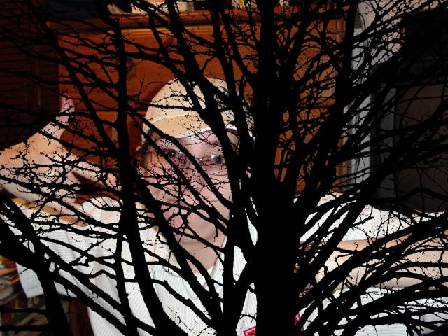 Nerd with tree